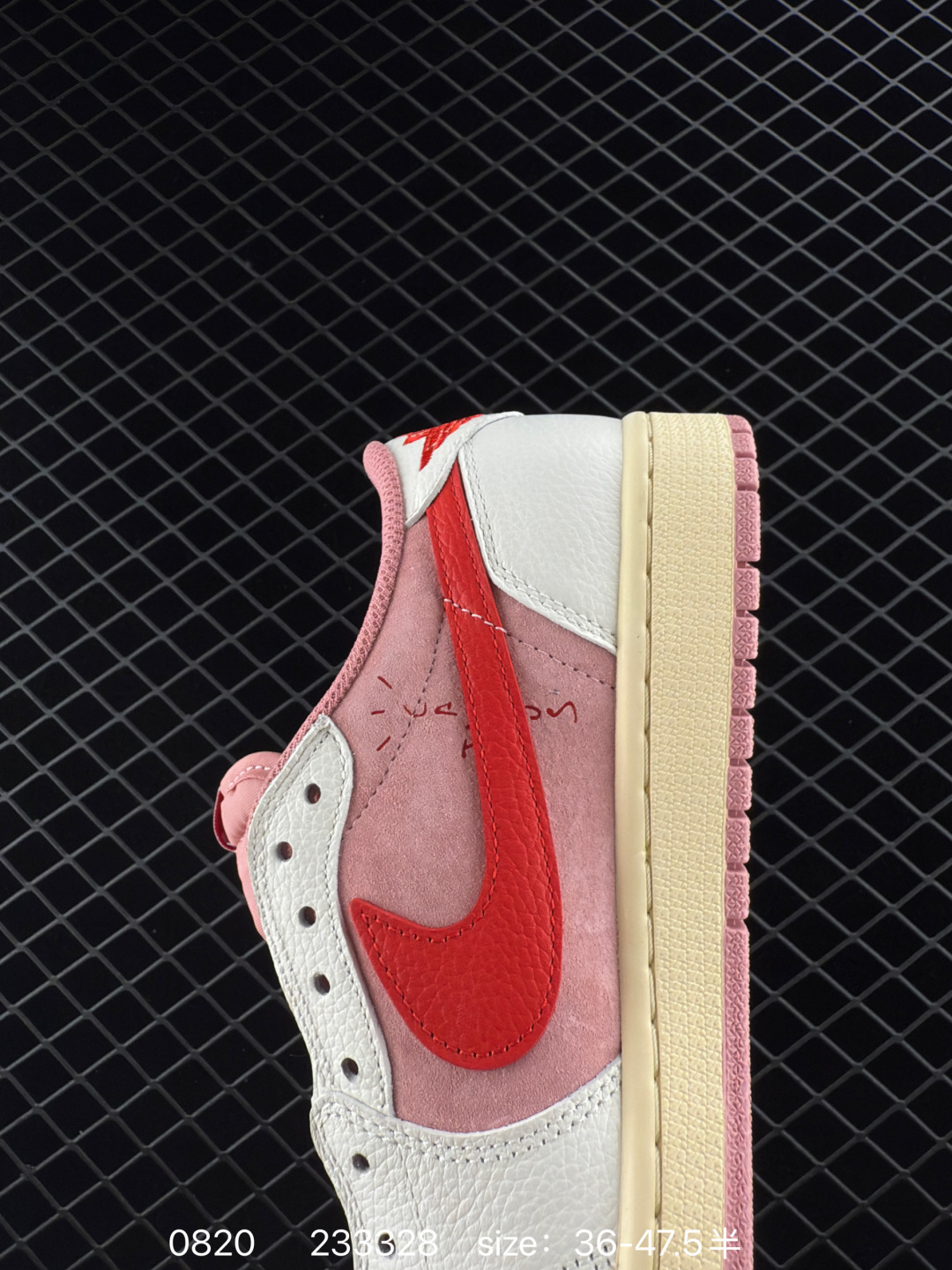 Travis Scott x Air Jordan 1 ” Reverse Mocha “